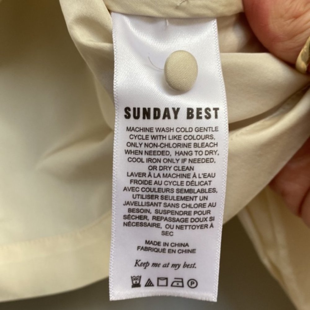 Aritzia Sunday Best Long Sleeve Crop Blouse Size XS - Picture 6 of 7